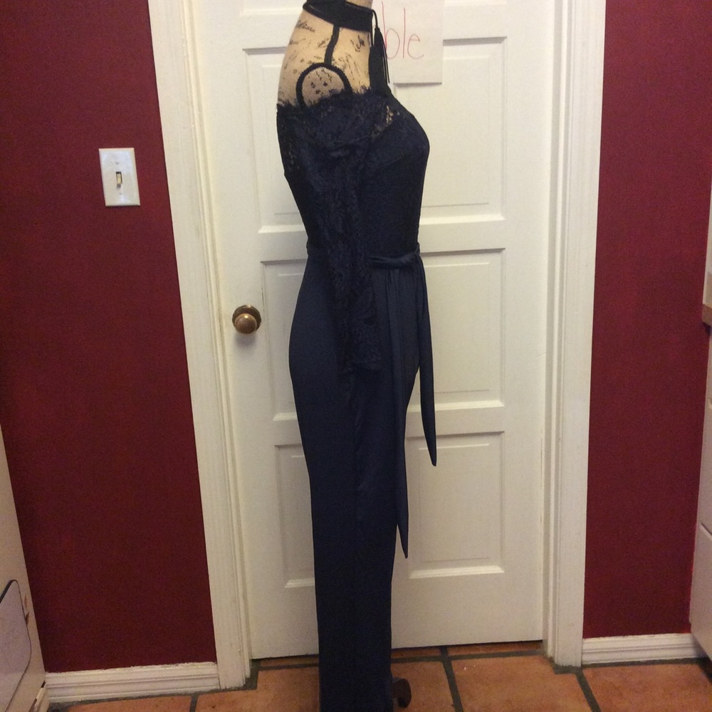 🦉gorgeous lace top navy jumpsuit🦉 - Picture 6 of 6
